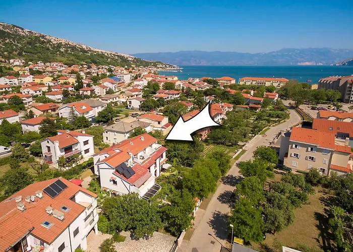 شقة Tomasic With Terrace